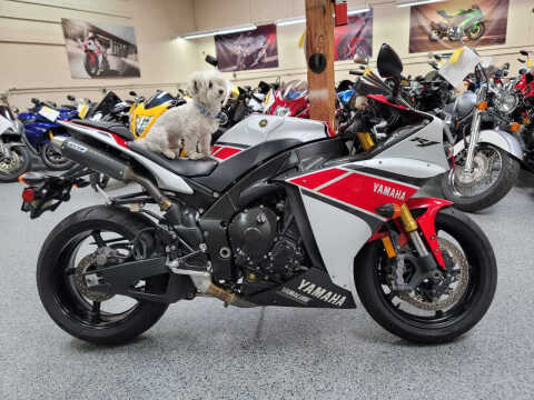 2012 Yamaha YZF-R1