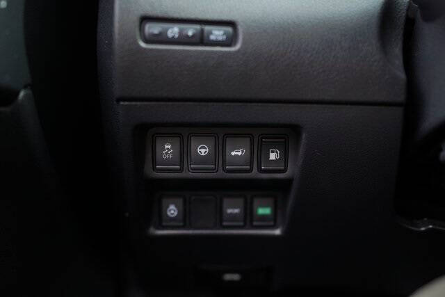 2020 Nissan Rogue SL