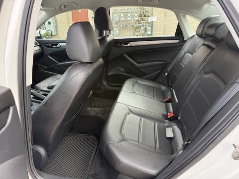 2015 Volkswagen Passat