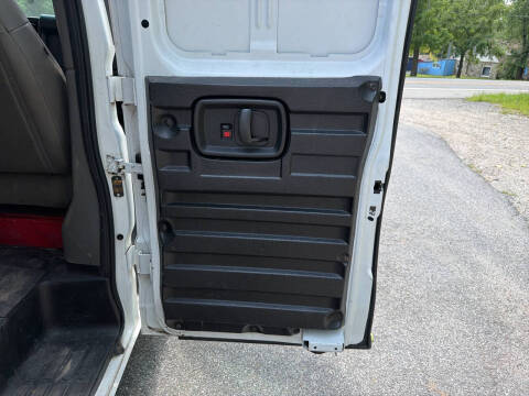 2017 GMC Savana 2500