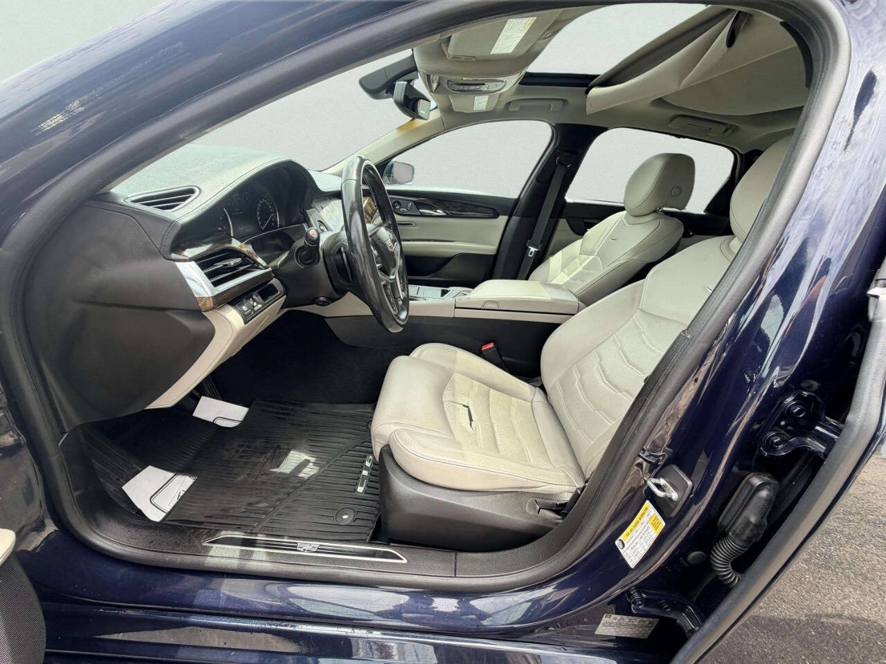 CadillacCT621