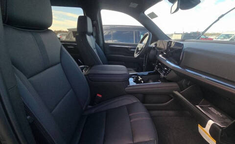 2025 Chevrolet Tahoe RST