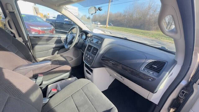 2013 Dodge Grand Caravan SE