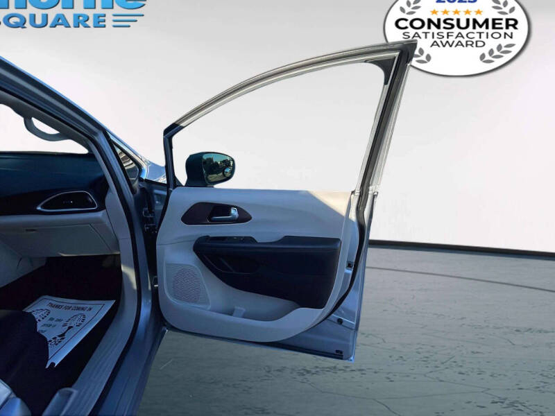 2018 Chrysler Pacifica Touring Plus