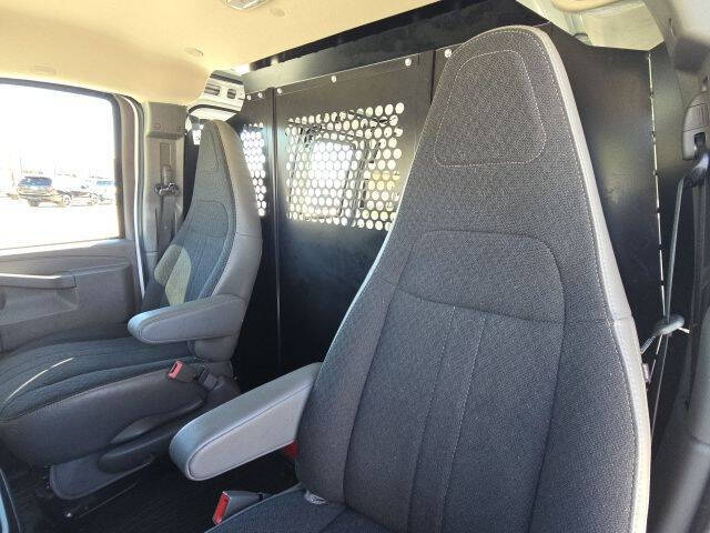 2024 GMC Savana 2500