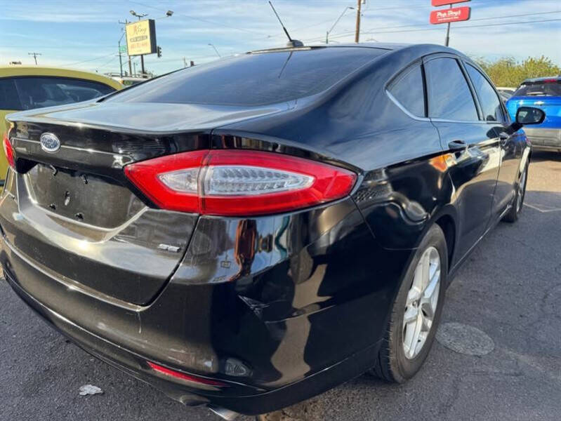 2016 Ford Fusion SE