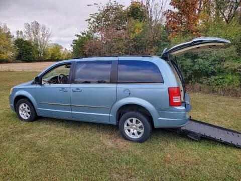 2009 Chrysler Town and Country for sale at Ernie's Auto LLC in Columbus OH