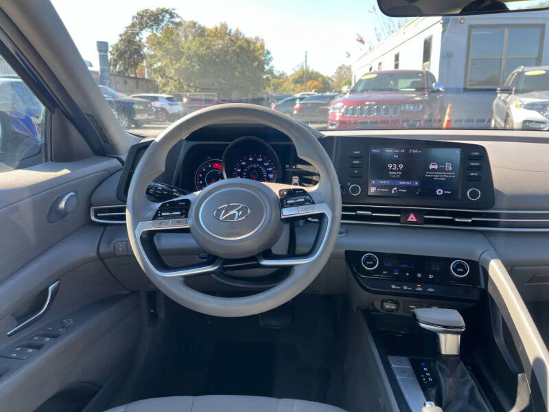 2023 Hyundai Elantra