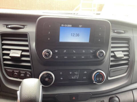 2025 Ford Transit 250