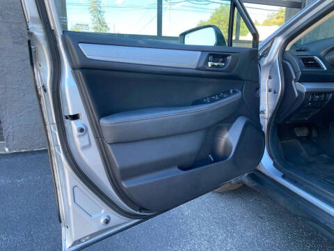 2017 Subaru Outback 2.5i Premium