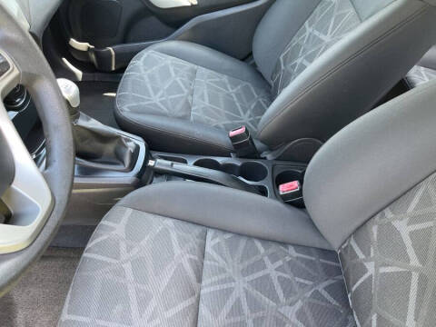 2011 Ford Fiesta SE