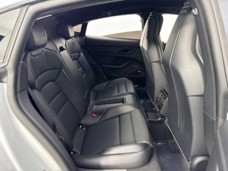 2022 Porsche Taycan 4S