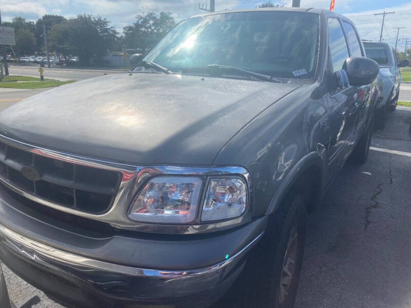 2002 Ford F-150 XLT's photo