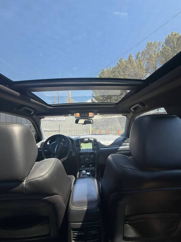 2018 Chrysler 300 S