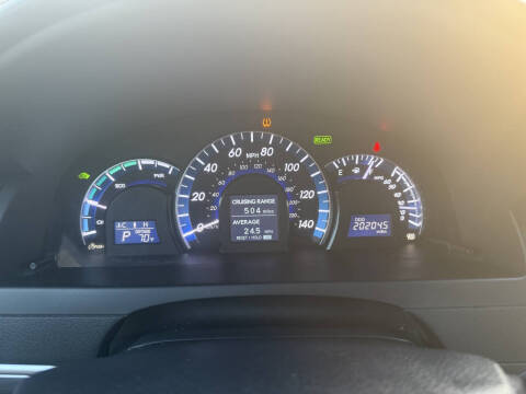 2012 Toyota Camry Hybrid LE