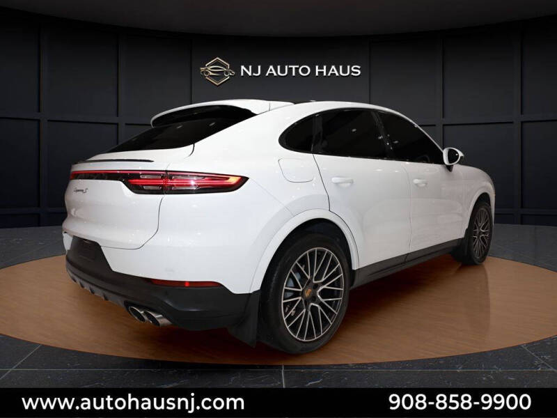 2021 Porsche Cayenne S Coupe