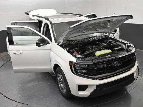 2026 Ford Expedition MAX Active