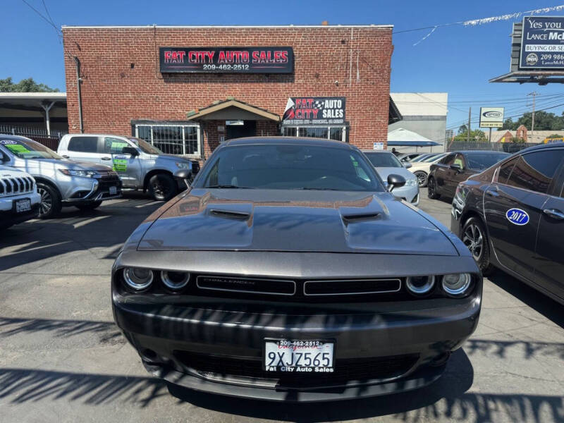 2017 Dodge Challenger SXT