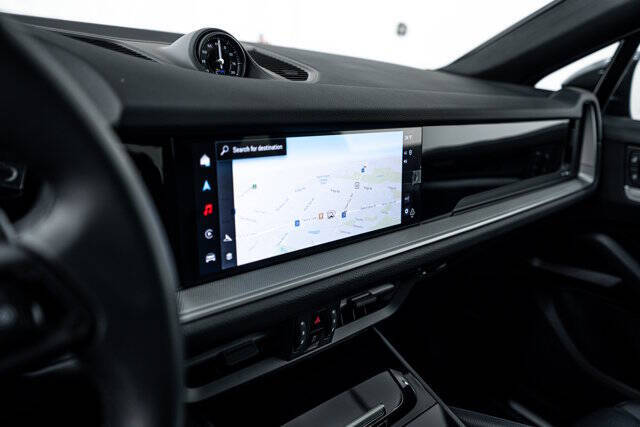 2025 Porsche Cayenne Coupe