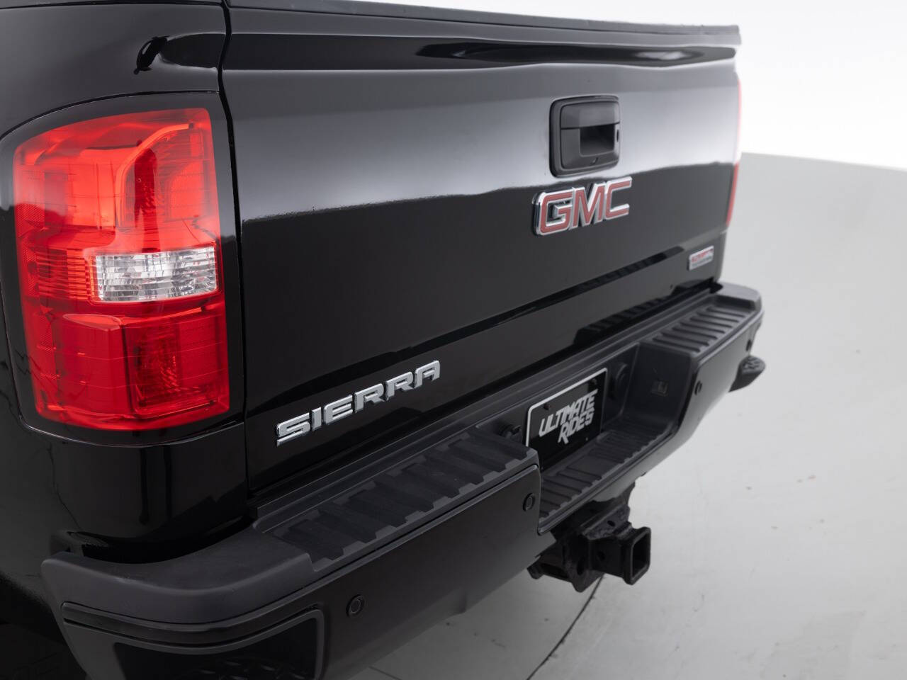 Used Car 2018 Gmc Sierra 2500hd  Slt 4x4 4dr Crew Cab Lb For Sale Under $50,000 In Coal City, Illinois