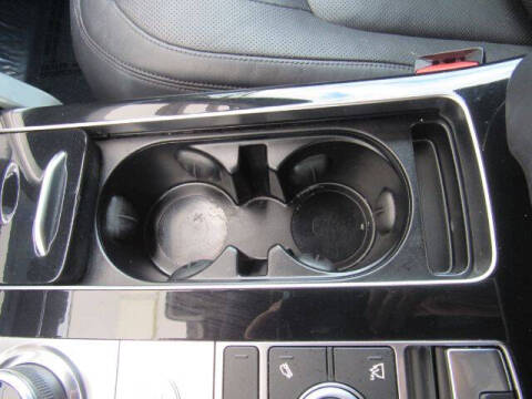 2022 Land Rover Range Rover P400 HSE Westminster Edition