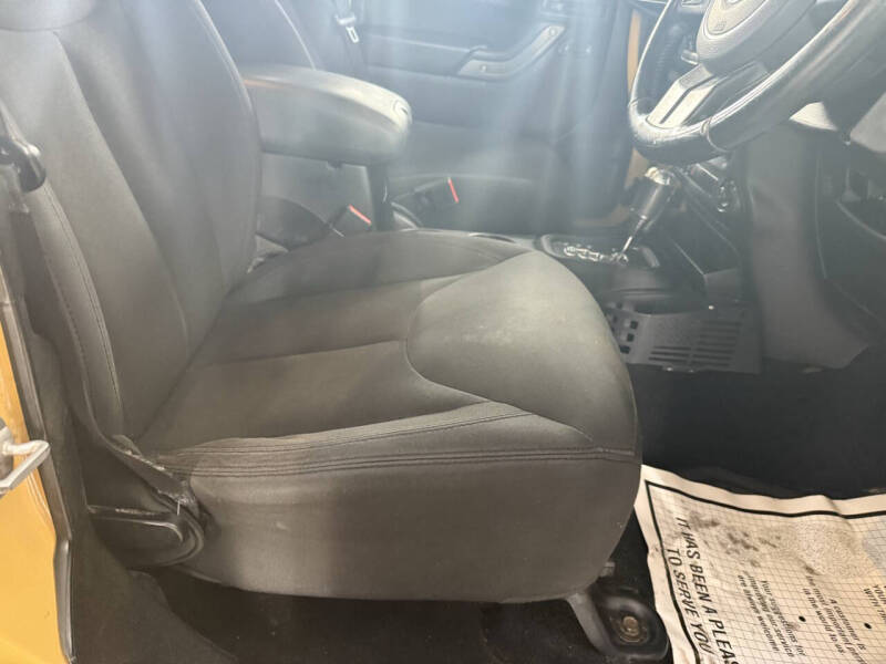 2014 Jeep Wrangler Unlimited Sport RHD