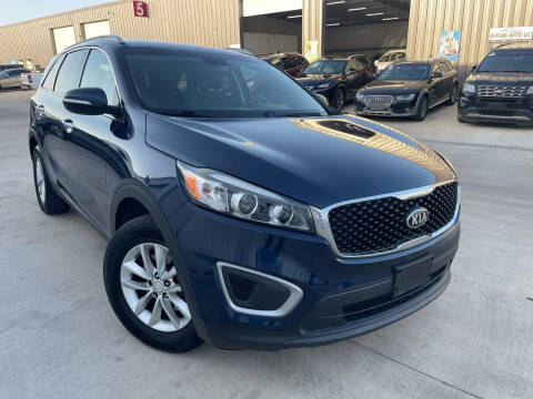 2016 Kia Sorento for sale at Hatimi Auto LLC in Buda TX