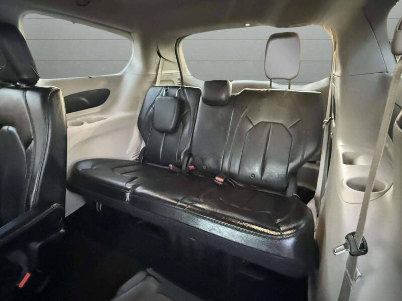 2018 Chrysler Pacifica Touring L