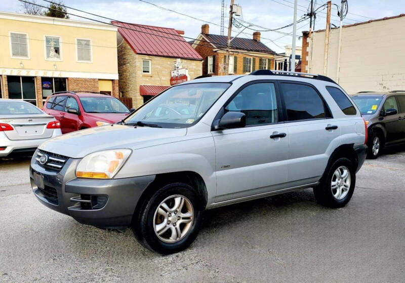 2008 Kia Sportage for sale at Greenway Auto LLC in Berryville VA