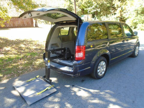 2008 Chrysler Town and Country for sale at City Imports Inc in Matthews NC