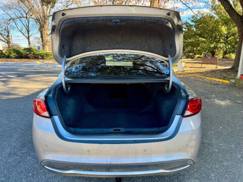 2015 Chrysler 200 C