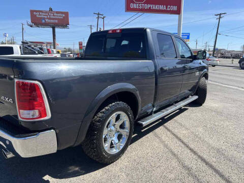 2017 RAM 1500 Laramie