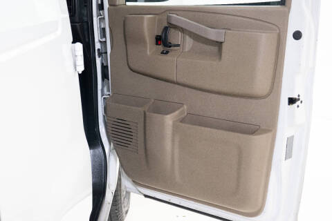 2017 Chevrolet Express 2500