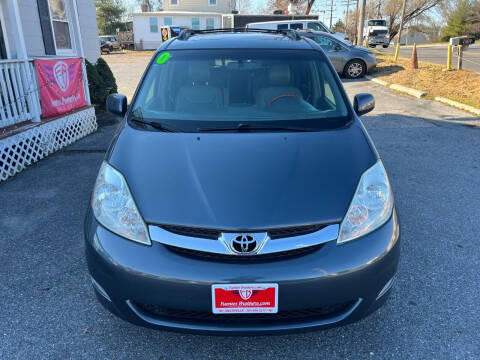 2009 Toyota Sienna for sale at Fuentes Brothers Auto Sales in Jessup MD