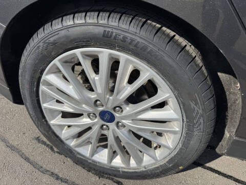 2017 Ford Focus Titanium