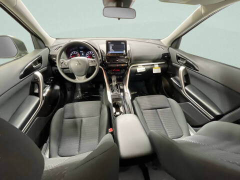2026 Mitsubishi Eclipse Cross LE