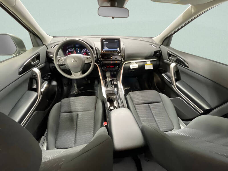 2026 Mitsubishi Eclipse Cross LE