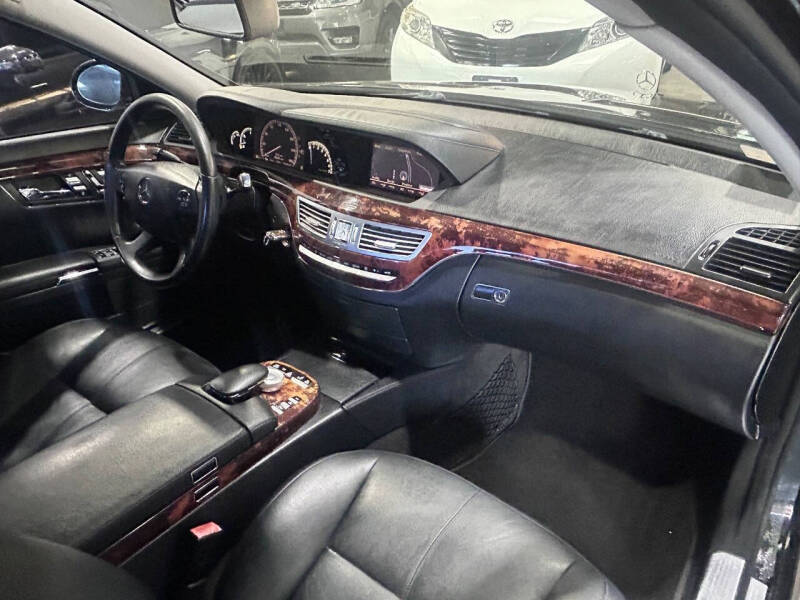 2008 Mercedes-Benz S-Class S 550