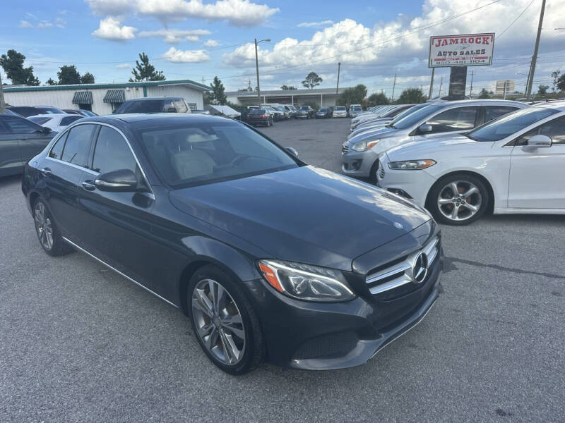 2015 Mercedes-Benz C-Class C300's photo