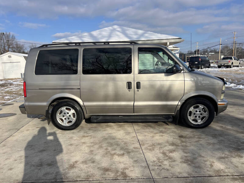 2005 Chevrolet Astro LS