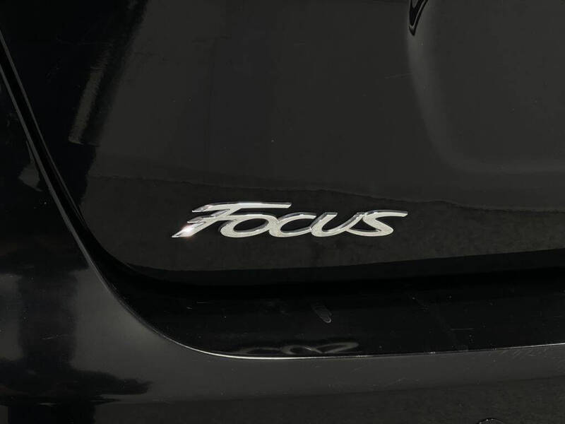 2017 Ford Focus Titanium