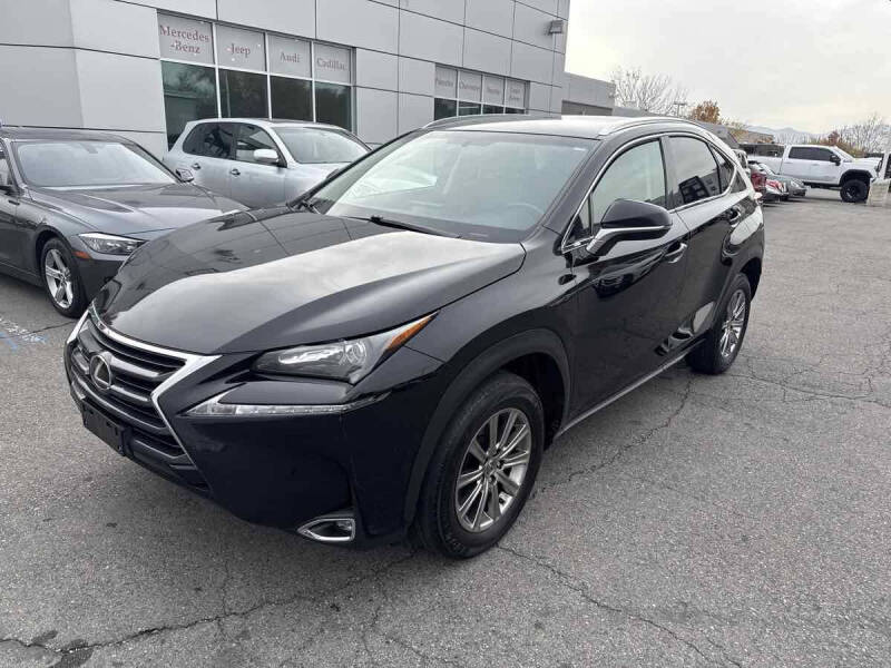 2017 Lexus NX 200t