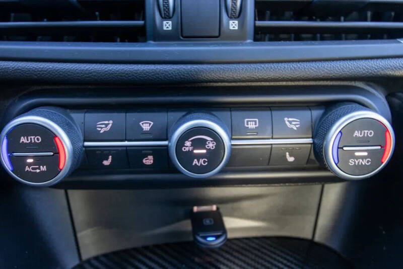 2018 Alfa Romeo Giulia Quadrifoglio