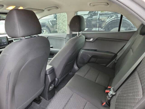 2023 Kia Rio 5-Door S