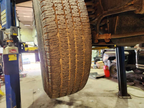 2005 Ford E-Series E-250