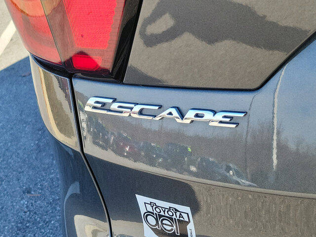 2019 Ford Escape SE