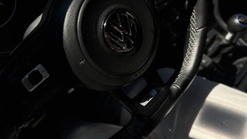 2016 Volkswagen Golf R 4Motion