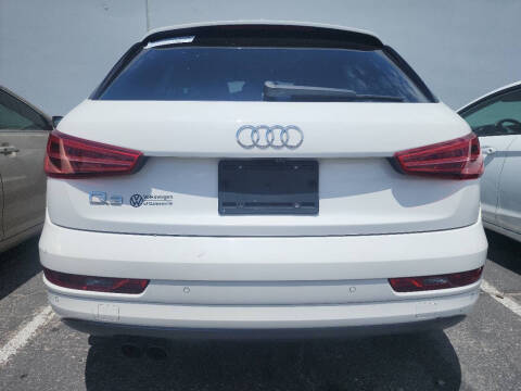 2017 Audi Q3 2.0T Premium