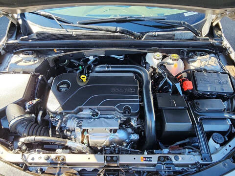 2025 Chevrolet Malibu LS