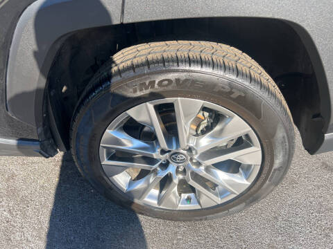 2020 Toyota RAV4 Limited